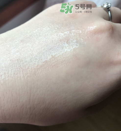 薇姿水光煥白精華水怎么樣？薇姿水光煥白精華水好用嗎？