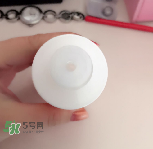 薇姿水光煥白精華水怎么樣？薇姿水光煥白精華水好用嗎？