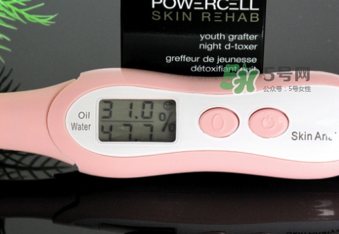 綠寶瓶和小棕瓶哪個(gè)好？綠寶瓶和小棕瓶對(duì)比