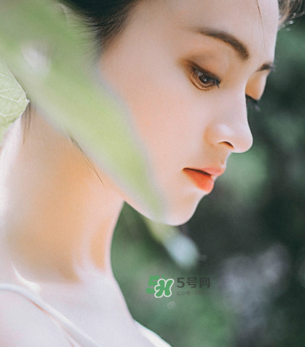 長閉口用什么護(hù)膚品？長閉口怎么辦？