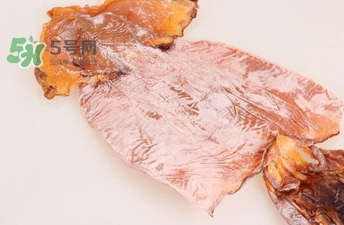 魷魚干能帶上飛機(jī)嗎？魷魚干可以放冰箱嗎