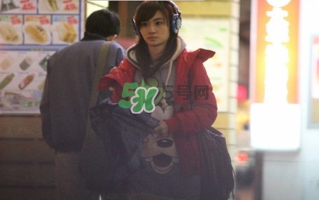 賀軍翔的老婆的是誰？賀軍翔的妻子叫什么