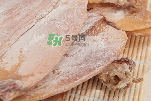 魷魚干能帶上飛機(jī)嗎？魷魚干可以放冰箱嗎