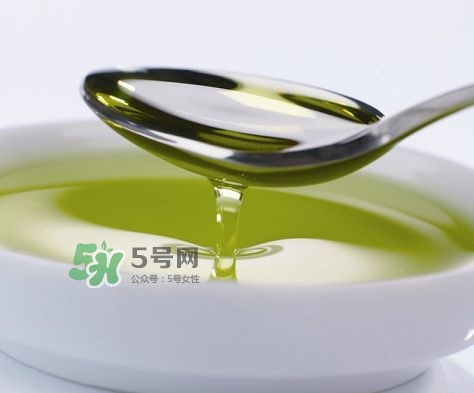 橄欖油和甘油哪個(gè)好？橄欖油和甘油的區(qū)別