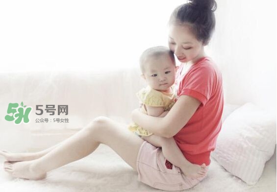 分娩后體重減多少正常？生完孩子后體重會下降多少？