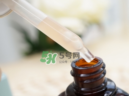 小棕瓶和紅腰子哪個好？小棕瓶和紅腰子對比