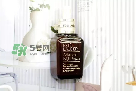 小黑瓶和小棕瓶可以一起用嗎？小棕瓶和小黑瓶哪個先用