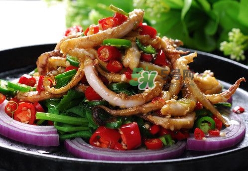 魷魚可以和洋蔥一起炒嗎？洋蔥能和魷魚一起吃嗎