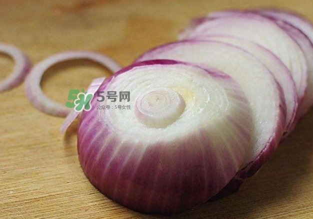 魷魚可以和洋蔥一起炒嗎？洋蔥能和魷魚一起吃嗎