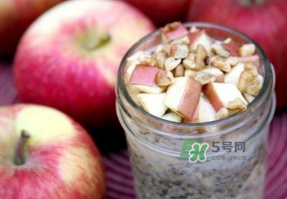 蘋果能和牛奶一起吃嗎？蘋果能做什么吃的