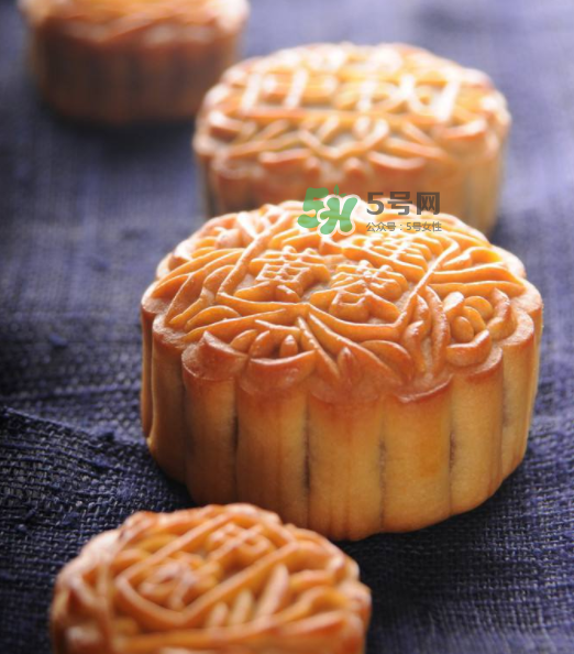 水果餡月餅真的是冬瓜做的嗎？冬瓜怎么做水果餡月餅？