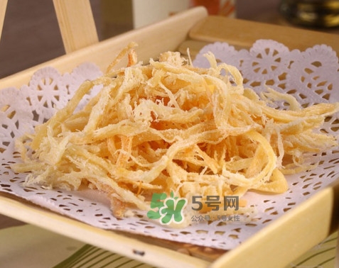 魷魚(yú)絲一次吃多少合適？魷魚(yú)絲吃多了會(huì)怎么樣