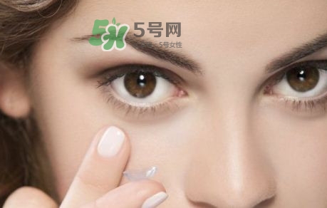 配個(gè)隱形眼鏡多少錢(qián)？隱形眼鏡日拋多少錢(qián)