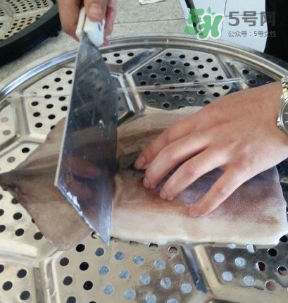 魷魚(yú)是堿性食物嗎？魷魚(yú)是酸性還是堿性？