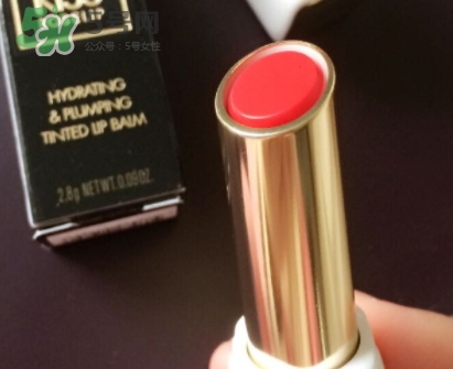 嬌蘭親親唇膏白管和黑管哪個好？嬌蘭白管和黑管區(qū)別