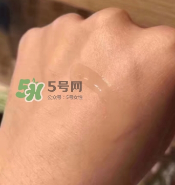 小燈泡和科顏氏淡斑精華哪個好？sk2小燈泡和淡斑精華對比