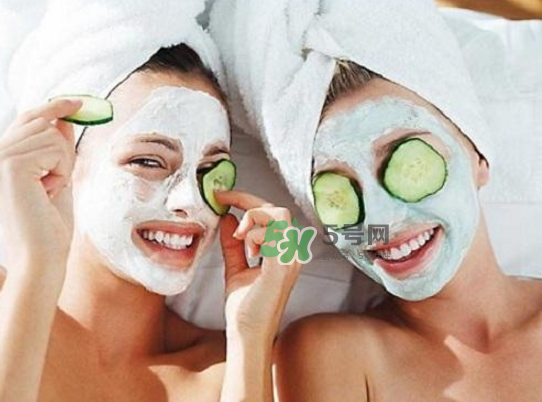 面膜怎么看有沒有熒光劑？哪些面膜有熒光劑？