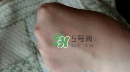 悅木之源菌菇水和健康水哪個好？菌菇水和健康水對比