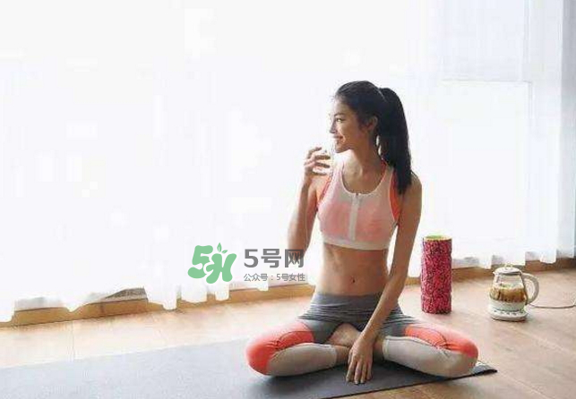 運動可以化妝嗎？運動化妝對皮膚好嗎？