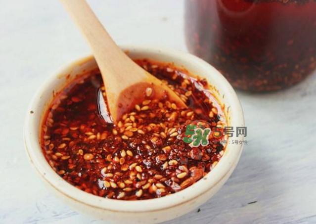 干辣椒怎么炸又香又脆？干辣椒怎么做辣椒油？