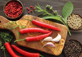 辣椒怎么炒不辣？辣椒怎么腌制好吃？