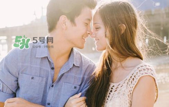 如何拒絕男友的婚前同居要求？婚前同居有哪些弊端