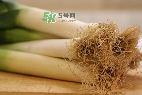 大蔥有病毒怎么去除？大蔥有黃點是什么原因