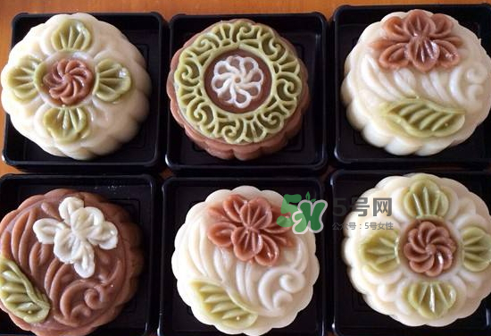 冰皮月餅為什么皮硬？冰皮月餅不變硬配方