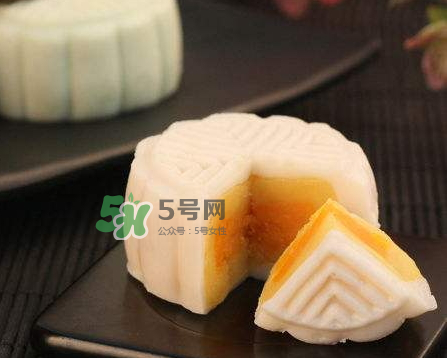 冰皮月餅有什么餡的_可以做什么餡_什么餡最好吃 冰皮月餅有什么餡的_可以做什么餡_什么餡最好吃