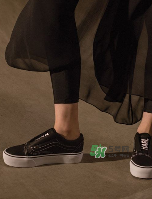 vans與老佛爺karl lagerfeld聯(lián)名鞋子上腳效果怎么樣？