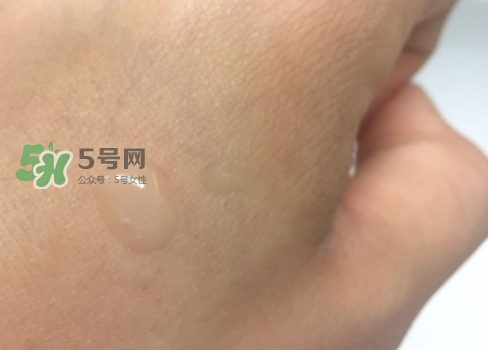 資生堂紅腰子和黛珂小紫瓶哪個好？紅腰子和紫蘇水哪個好