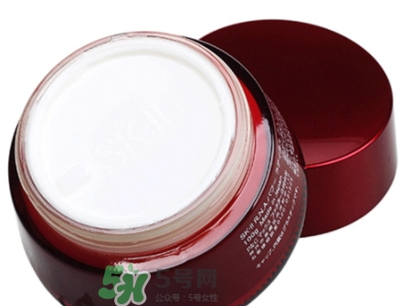 sk2大紅瓶和小紅瓶哪個好？sk2大紅瓶和小紅瓶區(qū)別