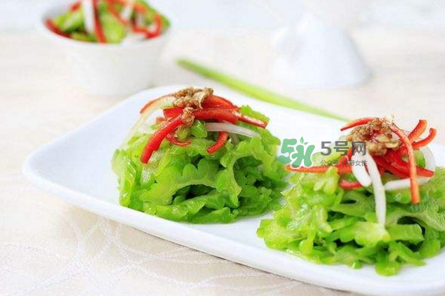 涼拌苦瓜怎么做不苦？苦瓜不苦了還有功效嗎？