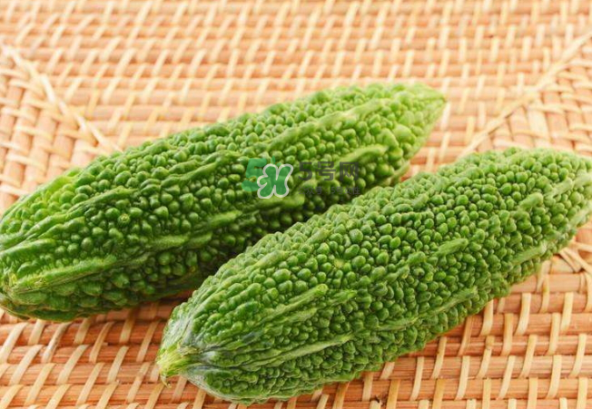 涼拌苦瓜怎么做不苦？苦瓜不苦了還有功效嗎？