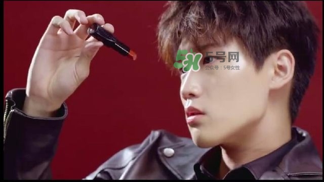 邢昭林微博用的什么口紅？邢昭林口紅色號