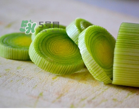 大蔥可以放冰箱嗎？大蔥可以放多久