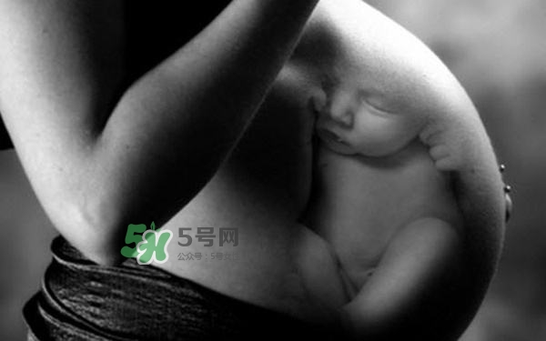 羊水栓塞是醫(yī)療事故嗎？羊水栓塞多發(fā)生于順產(chǎn)還是剖腹產(chǎn)？