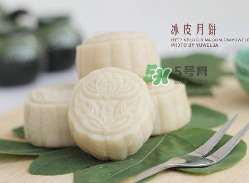 冰皮月餅皮太黏怎么辦？冰皮月餅粘手怎么回事？