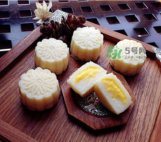 吃冰皮月餅長(zhǎng)胖嗎？冰皮月餅的熱量高嗎？