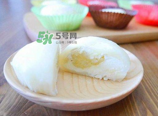 冰皮月餅粉可以做雪媚娘嗎？雪媚娘和冰皮月餅區(qū)別