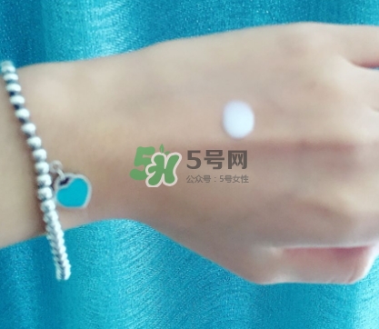 olay小白瓶有哪些版本？olay小白瓶版本區(qū)別