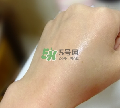 雅詩蘭黛小棕瓶安瓶膠囊怎么樣？雅詩蘭黛小棕瓶膠囊功效