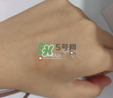 土家硒泥坊唇膜和蘭芝唇膜哪個(gè)好？土家硒泥坊唇膜和蘭芝對(duì)比