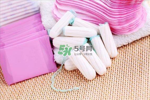 衛(wèi)生棉條和衛(wèi)生巾哪個好？衛(wèi)生棉條和衛(wèi)生巾的區(qū)別