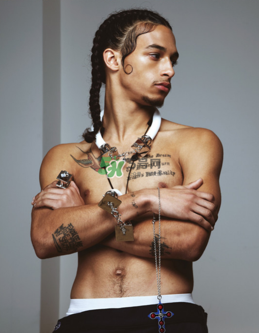 AMBUSH是什么牌子_是什么檔次_哪里買？