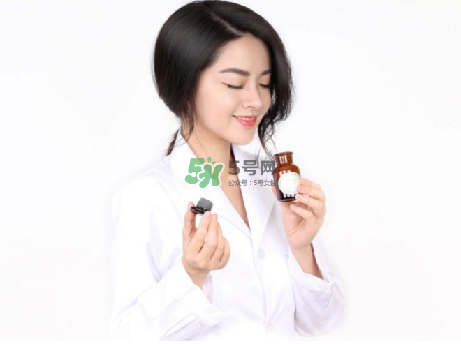 刷酸爆痘怎么辦？刷酸爆痘要不要繼續(xù)刷？