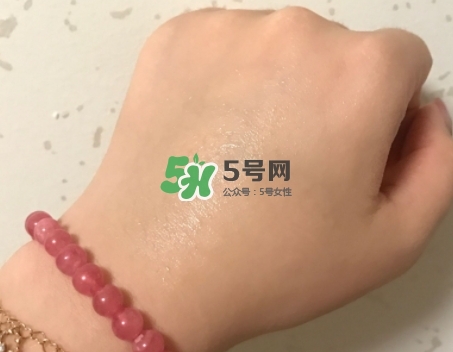 ipsa流金水和haba g露哪個(gè)好？流金水和g露使用順序