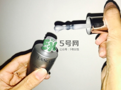 蘭蔻小灰瓶怎么用？蘭蔻小灰瓶眼部精華使用方法