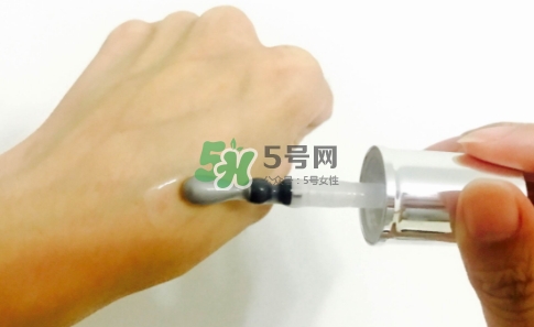 蘭蔻小灰瓶怎么用？蘭蔻小灰瓶眼部精華使用方法