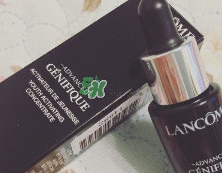 蘭蔻小黑瓶和sk2小燈泡哪個好？蘭蔻小黑瓶和小燈泡怎么用